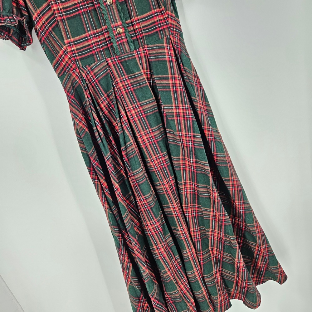 Ivy City Co. Sophia Dress Red Green Plaid Ruffle Eyelet Trim Cottagecore Size 6 - Picture 3 of 11